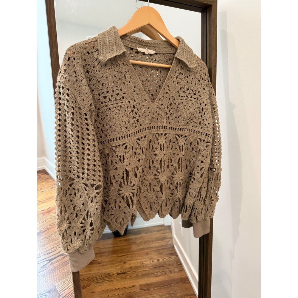 Solitaire Womens Crochet Knit Polo Sweater Taupe Brown Floral Open Work Medium